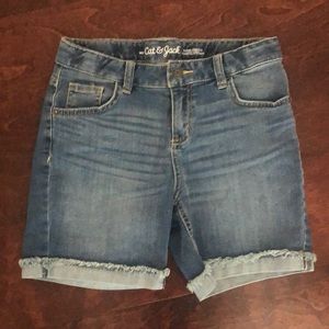 Medium wash shorts